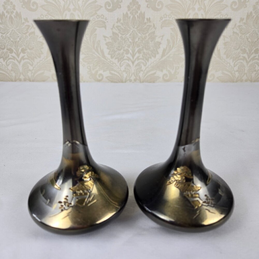 Pair of Japanese Genie Bottle Bud Vases Snow Capped Mt Fuji Village Etching Vtg